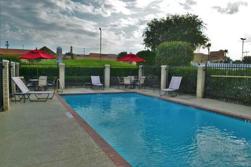 Best Western Plus Lake Worth Extérieur photo